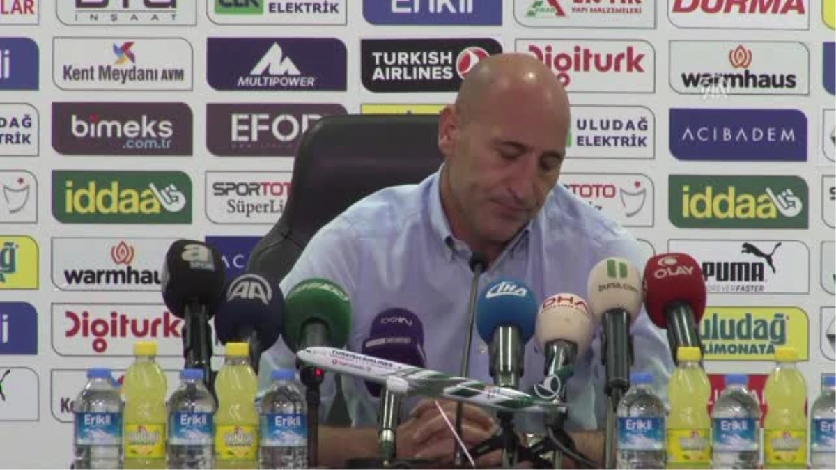 Bursaspor Teknik Direktörü Örnek: "Üzülerek Görevi Bırakmak Zorunda Kalıyorum"