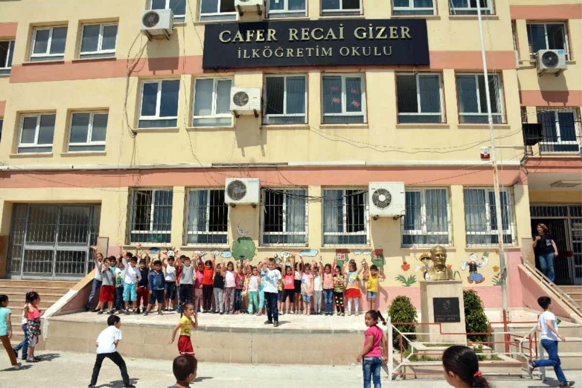 Cafer Recai Gizer İlköğretim Okulu Modern Görünüme Kavuşturuldu