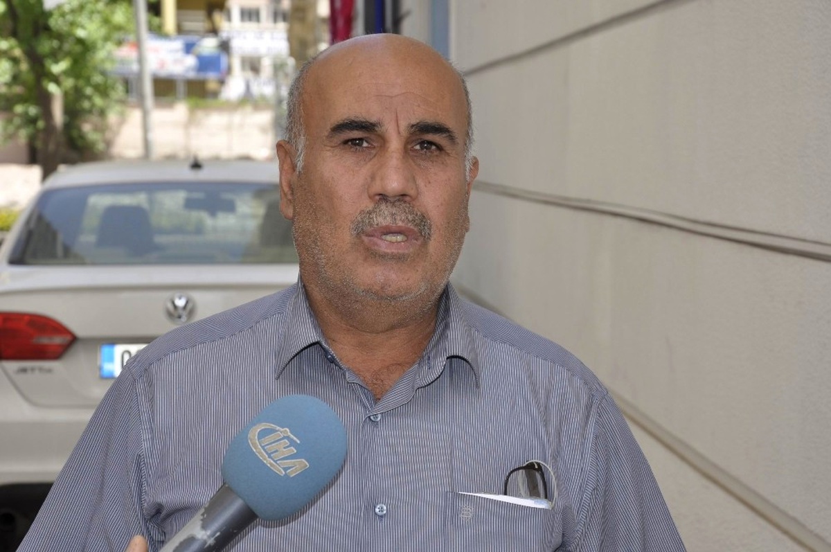 Diyarbakır\'da Yolda Yürüyen Çifte Saldıran Şahsın Babası Konuştu