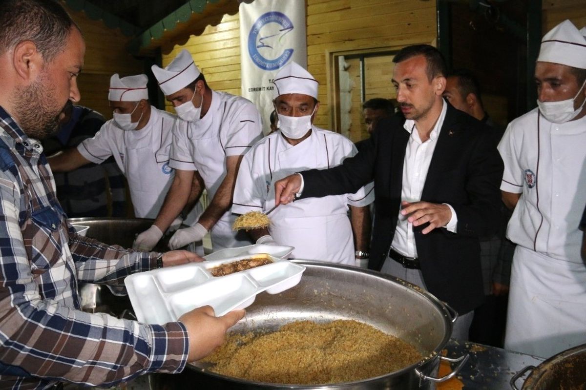 Edremit\'te Ramazan Coşkusu