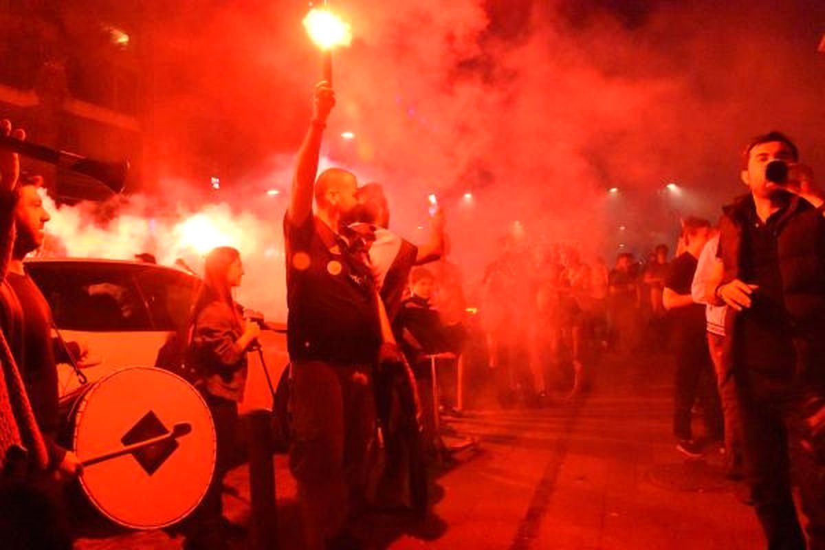 İzmir\'de Beşiktaş Coşkusu