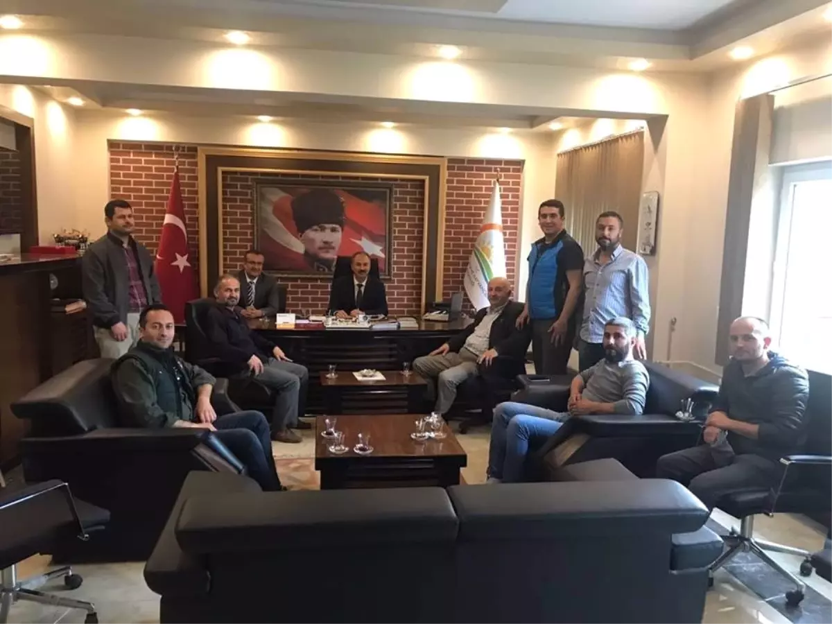 Kaynarcalı Veterinerlerden İl Gıda Tarım ve Hayvancılık Müdürüne Ziyaret