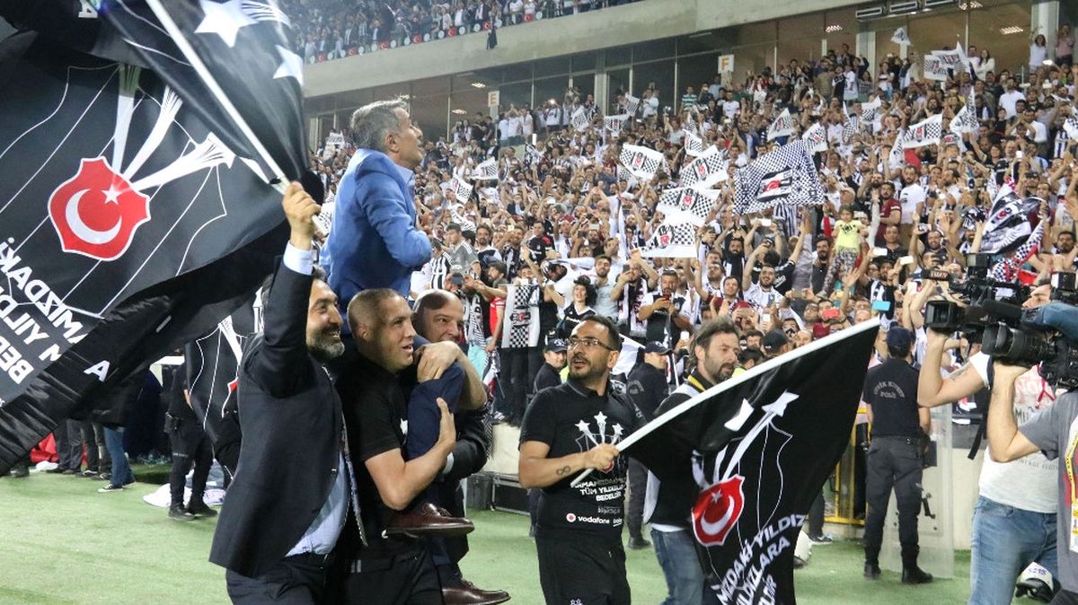 Şenol Güneş\'le 2 Yılda 2 Şampiyonluk