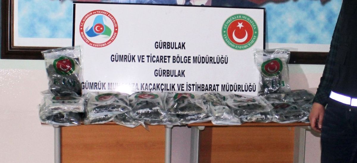 Sınır Kapısında 36 Kilo Afyon Sakızı Ele Geçirildi