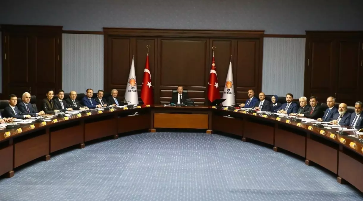 AK Parti Mkyk Cumhurbaşkanı Erdoğan Başkanlığında Başladı