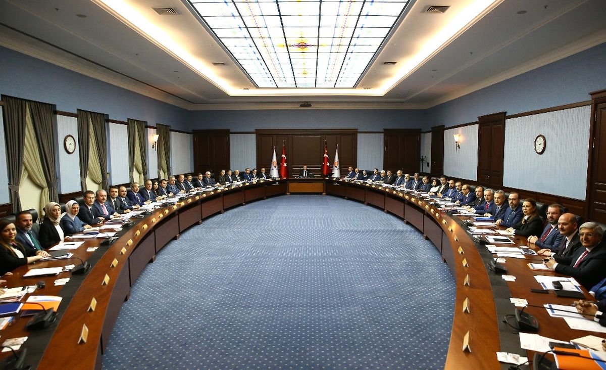 AK Parti Mkyk Sona Erdi