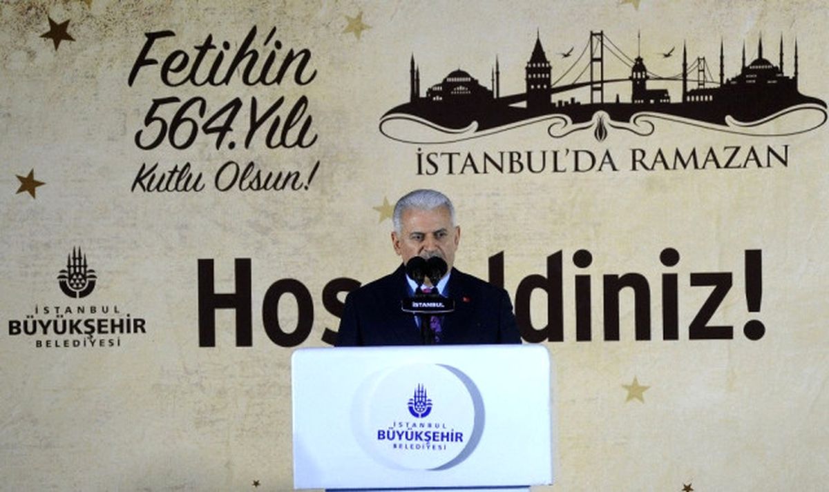 Başbakan Yıldırım İstanbul\'un Fethi İçin Düzenlenen Törende Konuştu