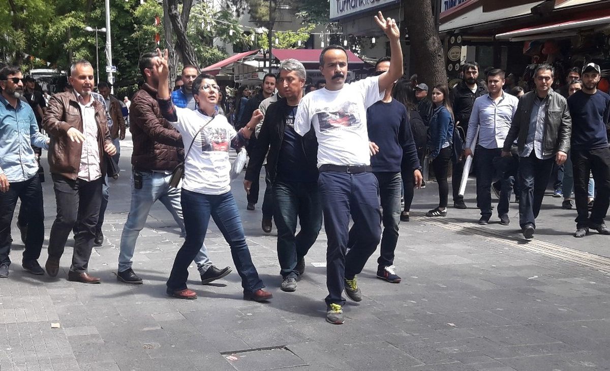 Başkent\'te Gülmen ve Özakça Eylemine Polis Müdahalesi: 3 Gözaltı