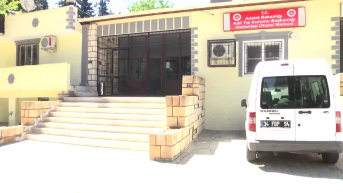 Cinnet Getiren Kişinin Eşini ve Çocuklarını Öldürmesi