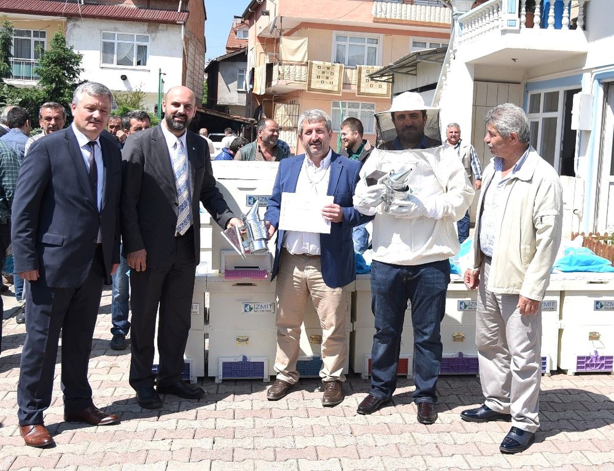İzmit\'te Arıcılar Belgelendi