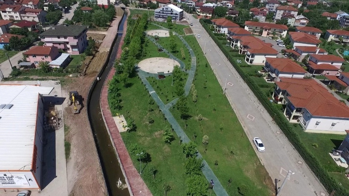 Kartepe\'de Kanal Park Projesi Hızla İlerliyor