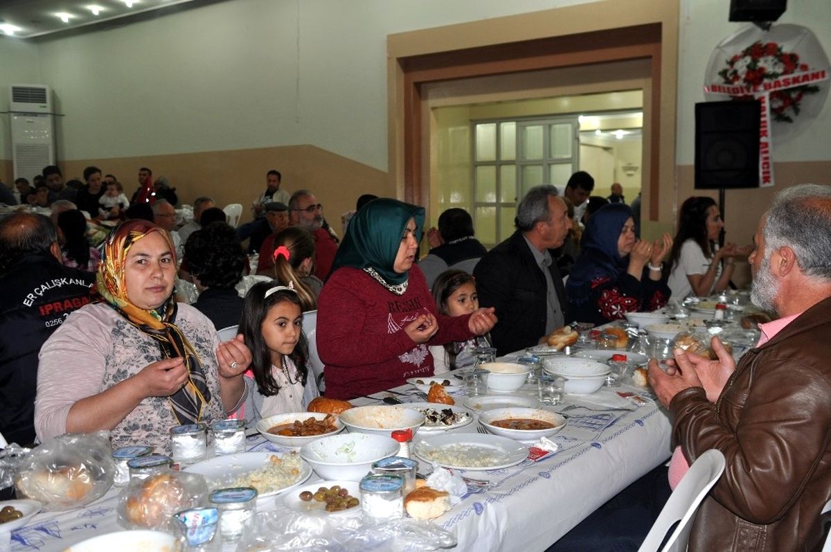 Kasaplar ve Lokantacılar İftarda Buluştu