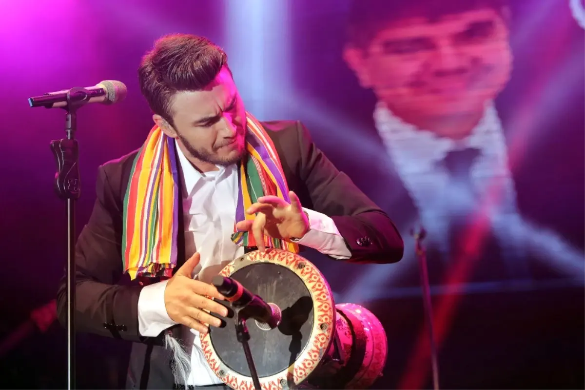 Mustafa Ceceli\'den Unutulmaz Konser