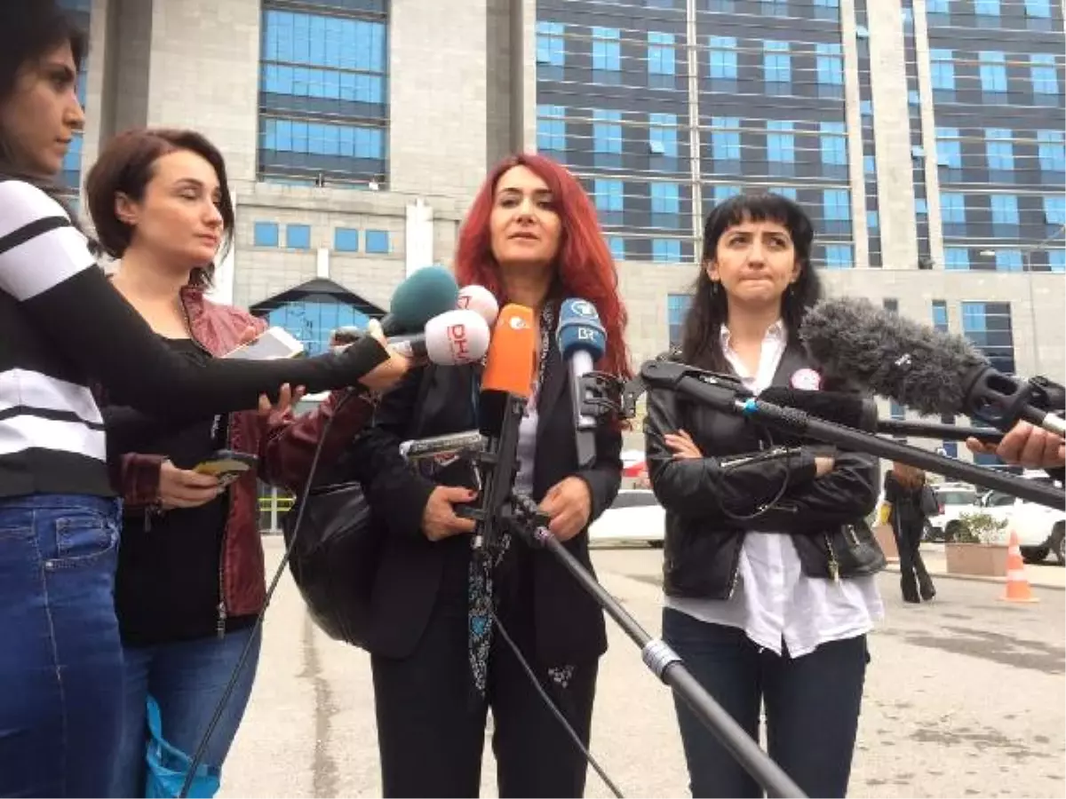 Almanya\'daki Töre Cinayetinin Türkiye\'de Görülen Davası Beraatle Sonuçlandı