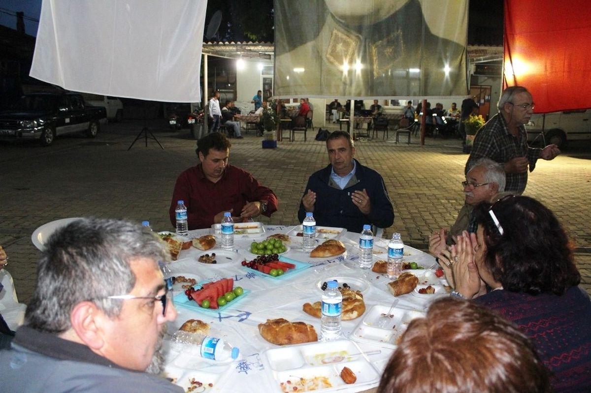 Ayvalık\'ta Ramazan Coşkusu
