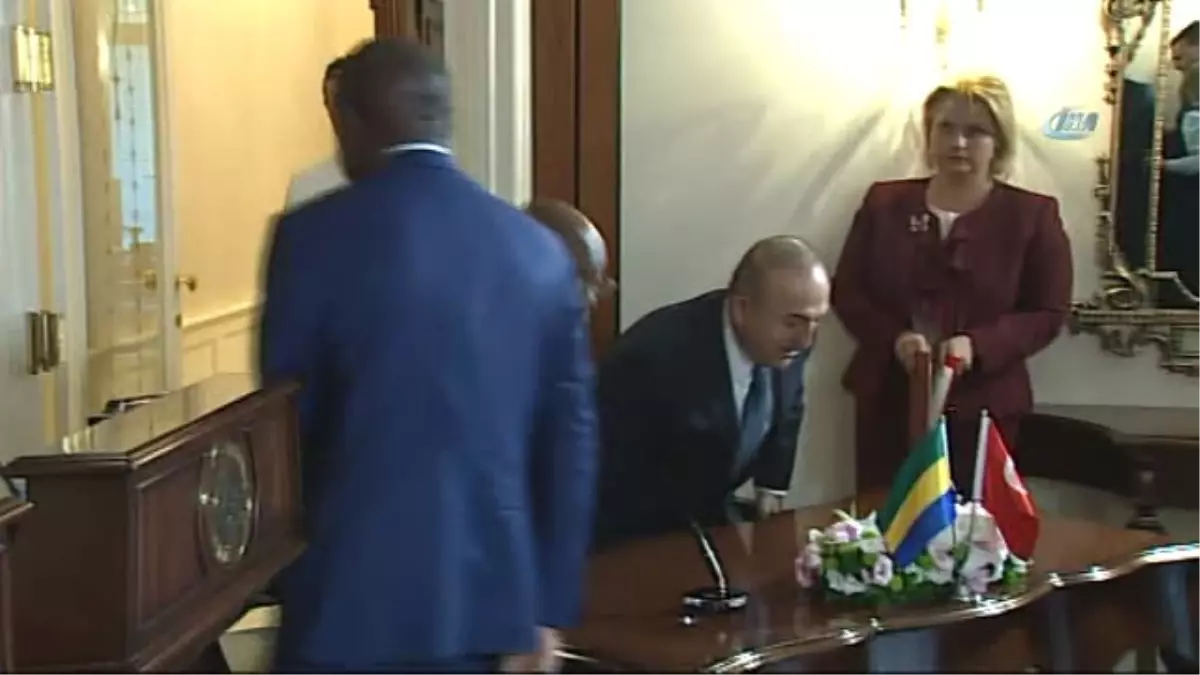 Bakan Çavuoğlu: "Anastasiadis\'in Ön Şartlarını Kabul Etmeyiz"