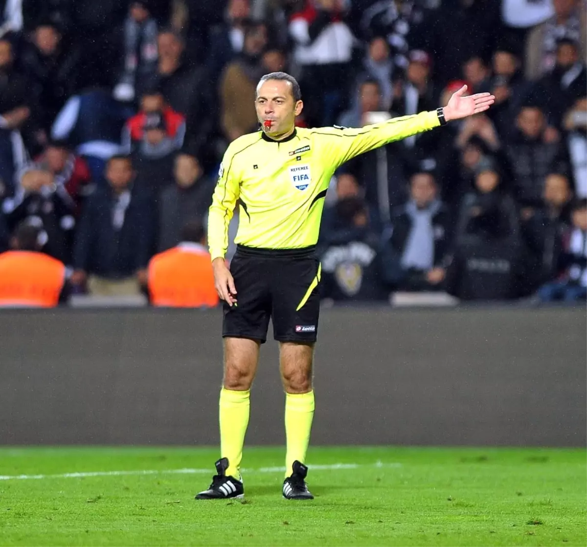 Cüneyt Çakır, Meksika - Senegal Maçını Yönetecek