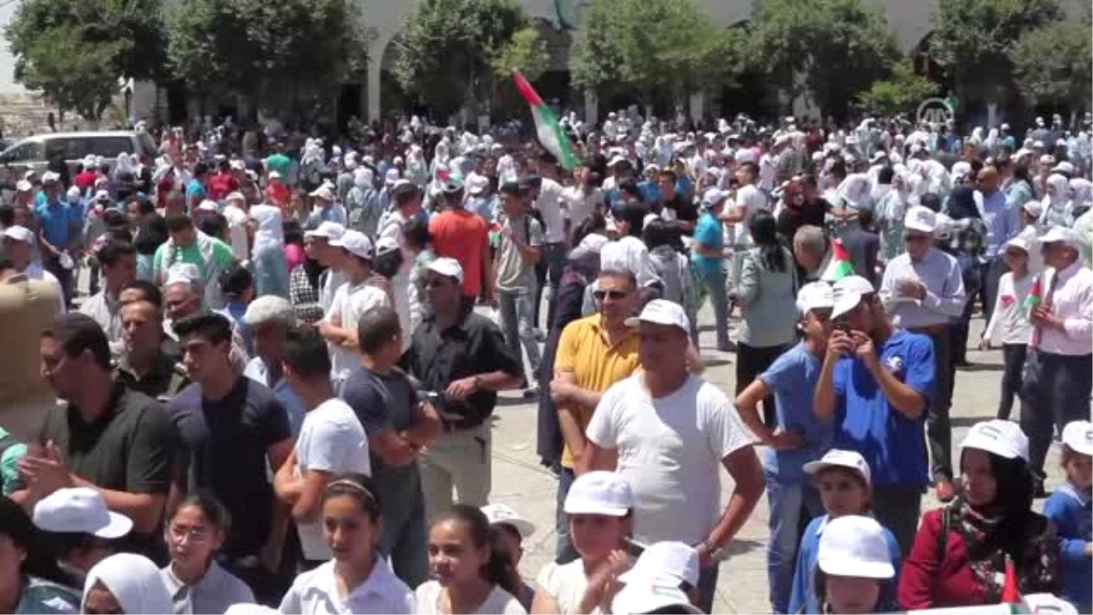 Filistin\'de Işgalin Bitirilmesi Için "Özgürlük Karnavalı"