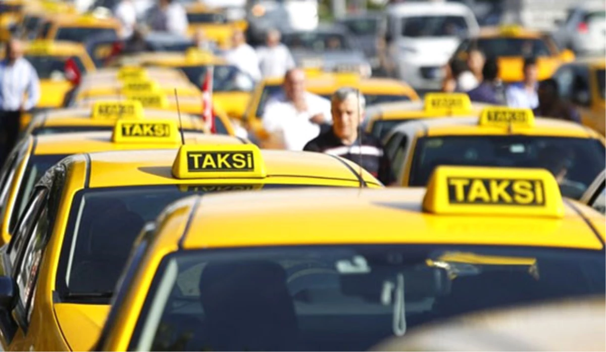 İBB: Tüm Taksilerin Havalimanından Yolcu Alacağı Haberleri Doğru Değil