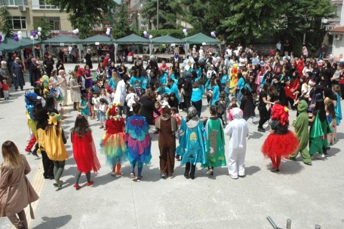 Kırklareli\'nde Çocuk Şenliği
