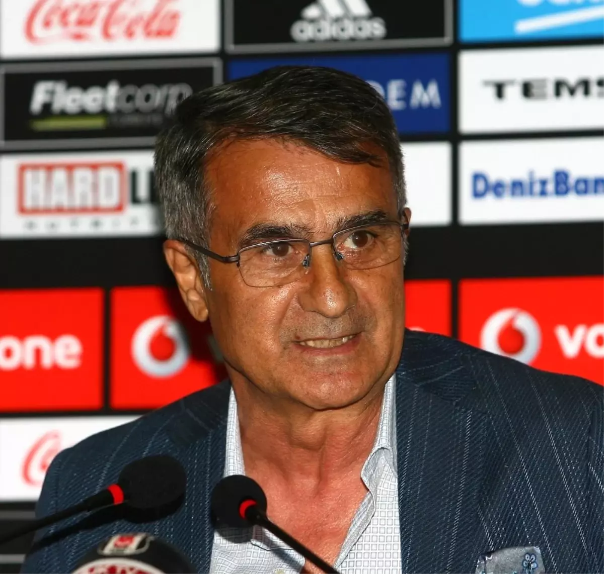 Şenol Güneş: "Beşiktaş\'la Uzun Vadeli Planlarım Var"