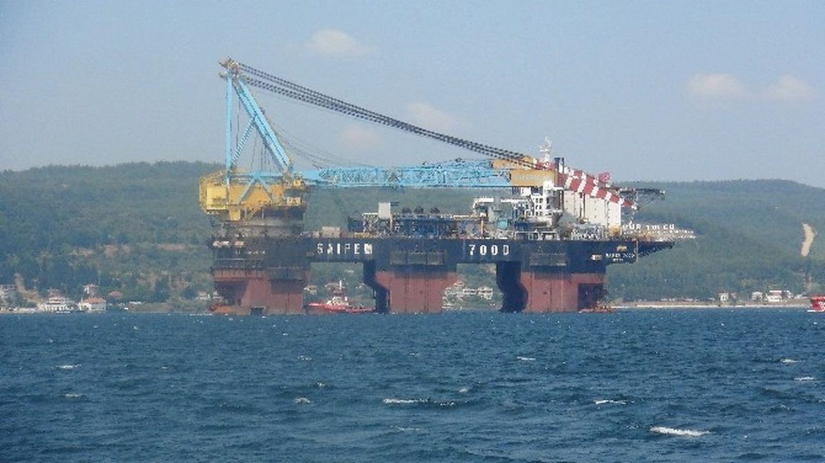 Türk Akımı İçin Gelen Dev Gemi, Çanakkale Boğazı\'nda (2)