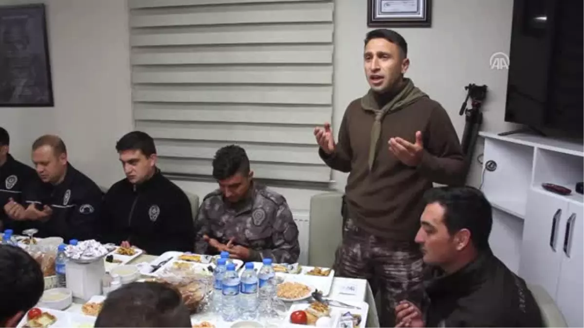 Vali Işın Özel Harekat Polisleriyle Sahur Yaptı