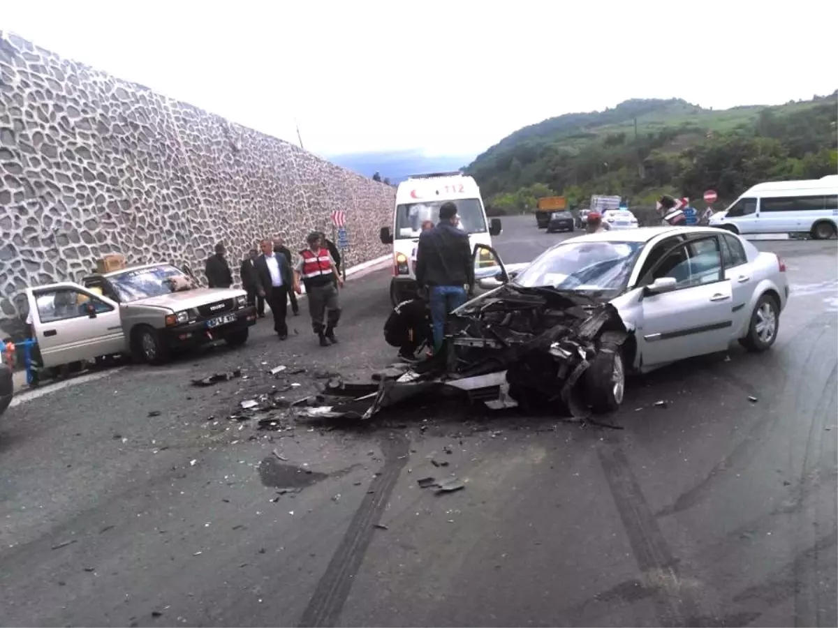 Zonguldak\'ta Trafik Kazası: 1 Yaralı