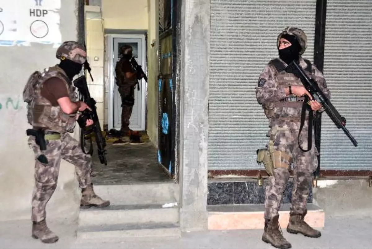 Adana\'da PKK Operasyonu: 16 Gözaltı