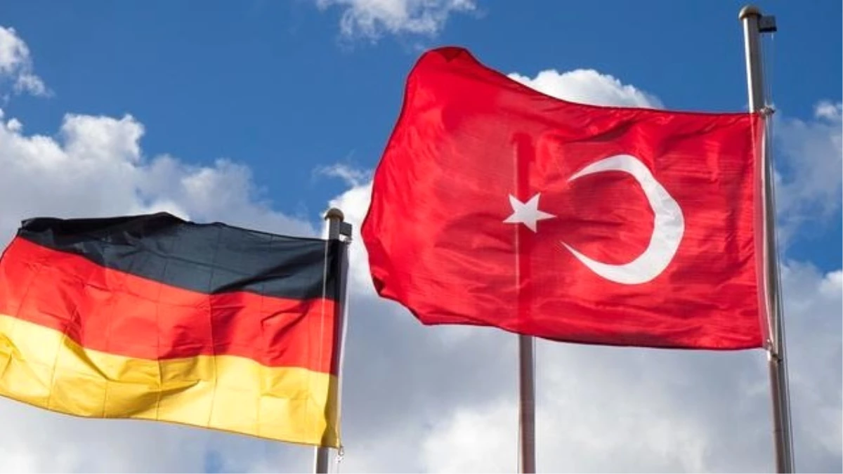 Almanya, NATO Zirvesinin Türkiye\'de Yapılmasını Engelledi" İddiası