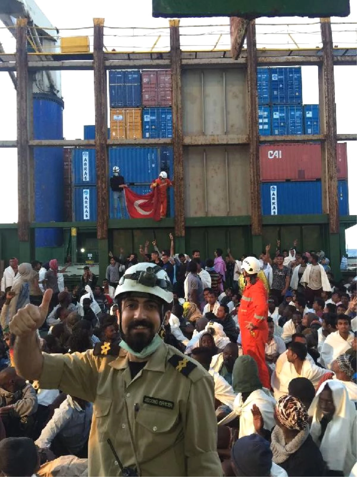 Denizde 4 Gün Mahsur Kalan Mültecileri Kurtaran Kaptan Konuştu