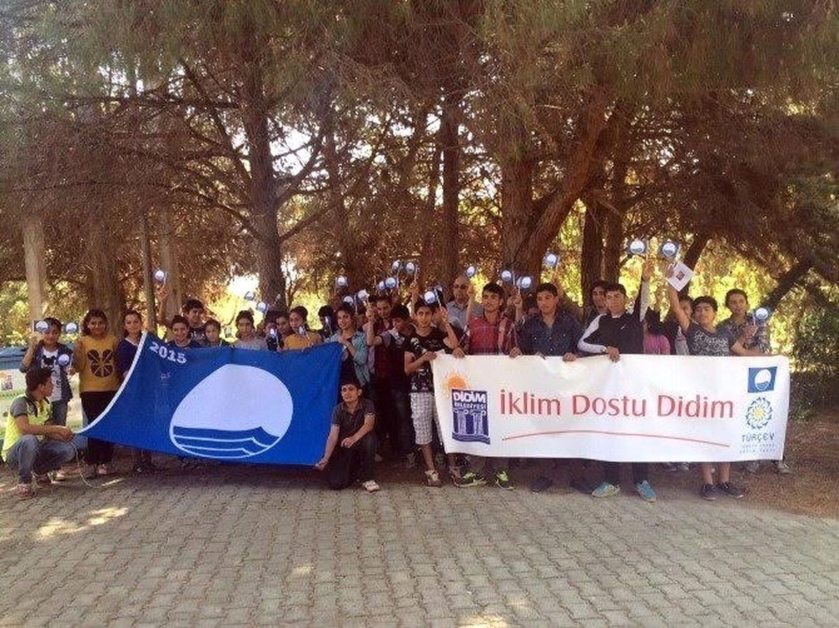 Didim\'de Bu Sezon 9 Plajda Mavi Bayrak Dalgalanacak