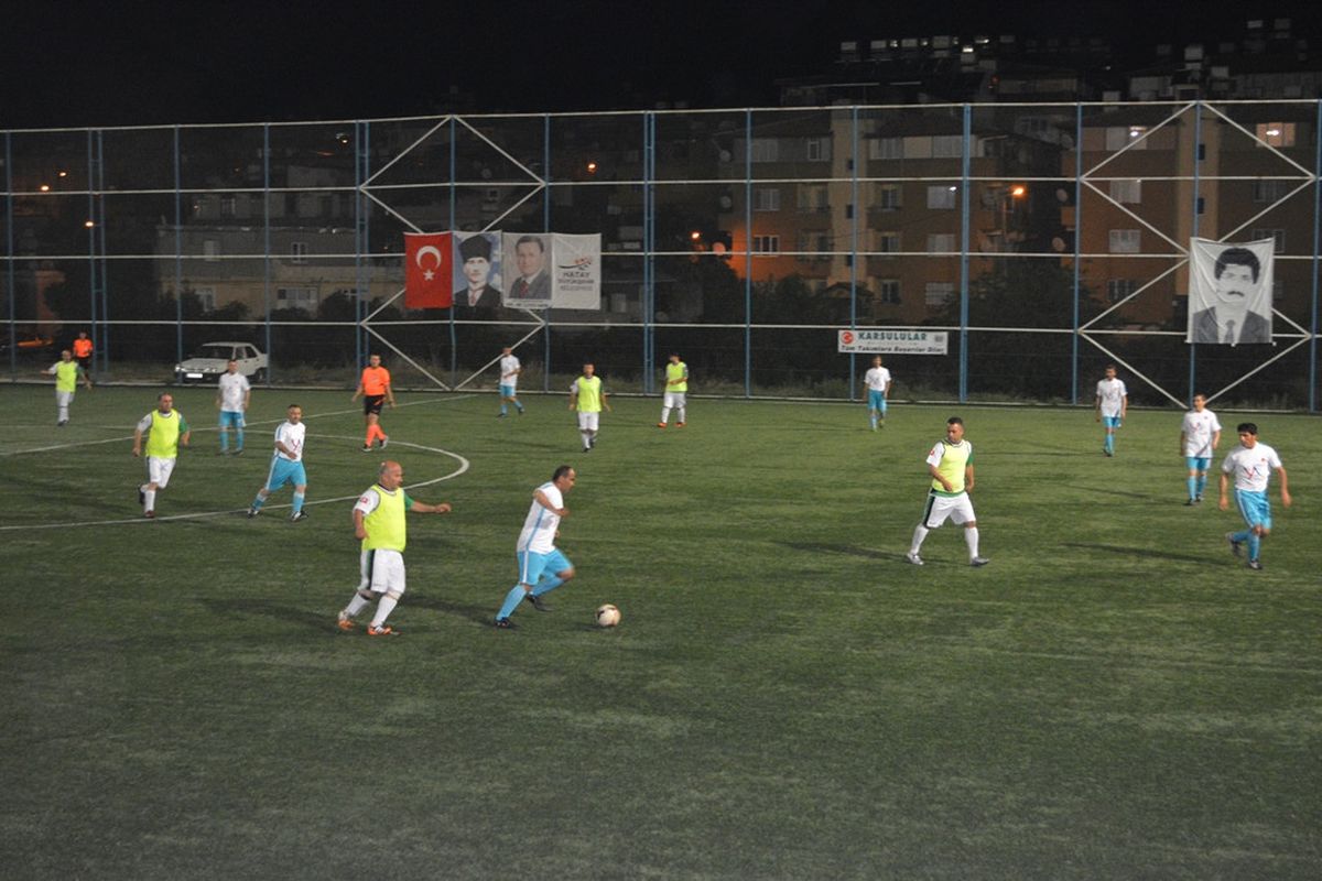 Erhan Aksay Turnuva Heyecanı Sürüyor