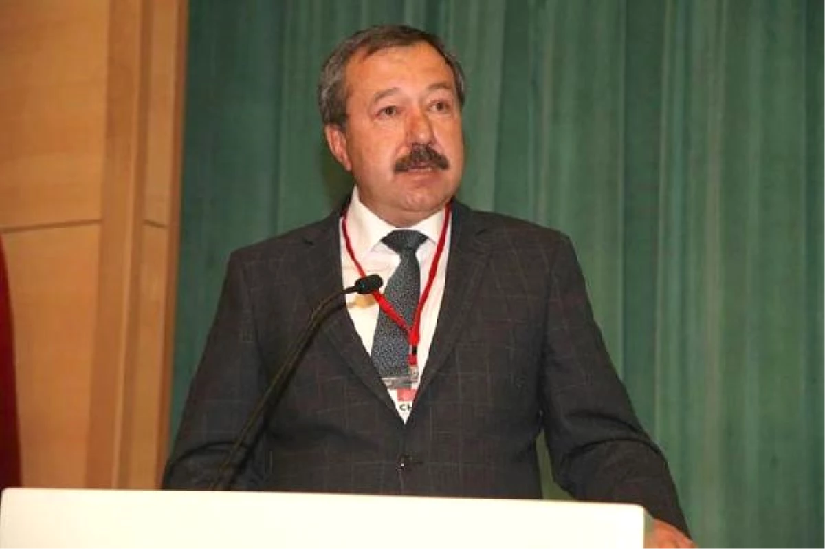 Eskişehir CHP İl Başkanı Özkar\'a 10 Ay Hapis Cezası