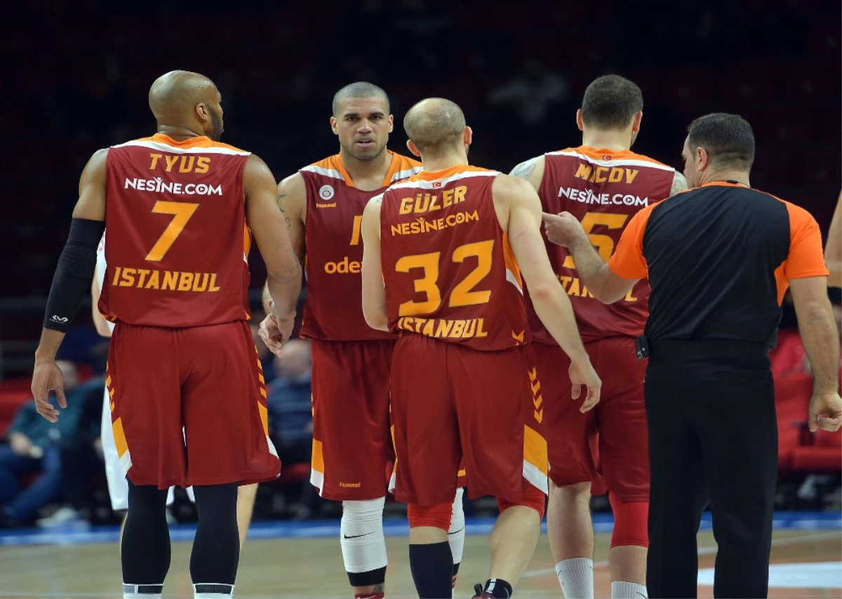 Galatasaray Odeabank Dibe Vurdu