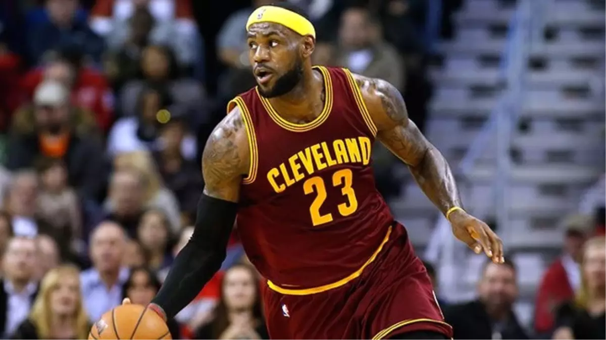 Lebron James\'in Evine Irkçı Saldırı