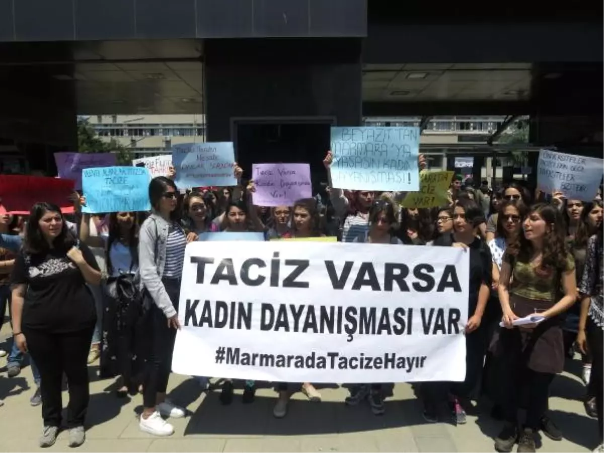 Maramara Üniversitesi\'nde "Taciz" Protestosu