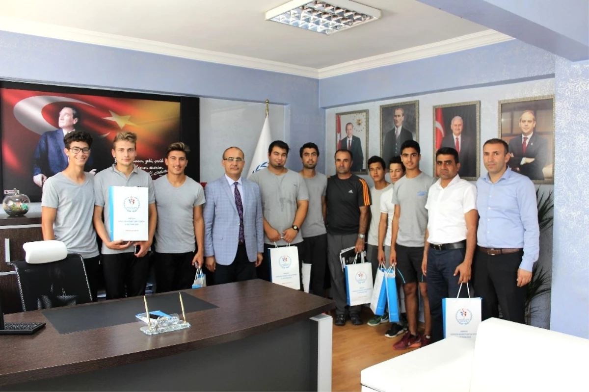 Mersin Spor Lisesi Türkiye Şampiyonu Oldu
