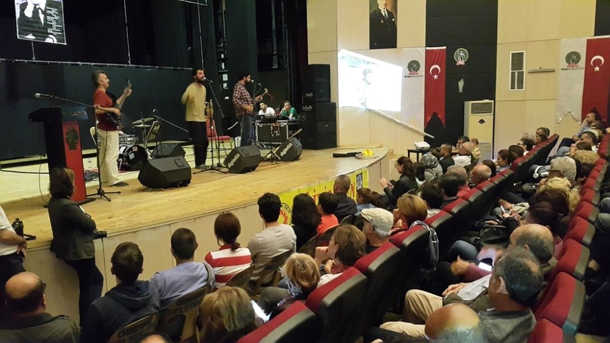 Nazım Hikmet Ödemiş\'te Anıldı