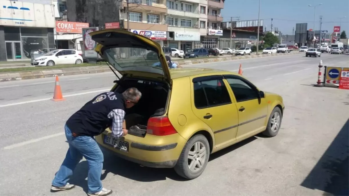 Sakarya\'da Polis Ekipleri Ramazan\'da da Uygulamalarına Devam Ediyor