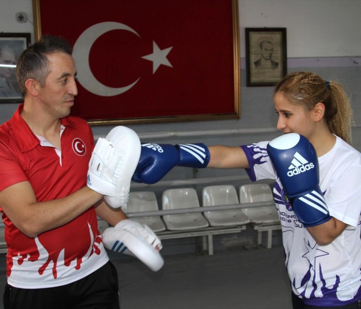 Yıldız Kız Boks Milli Takımı, Çankırı\'da Kampa Girdi