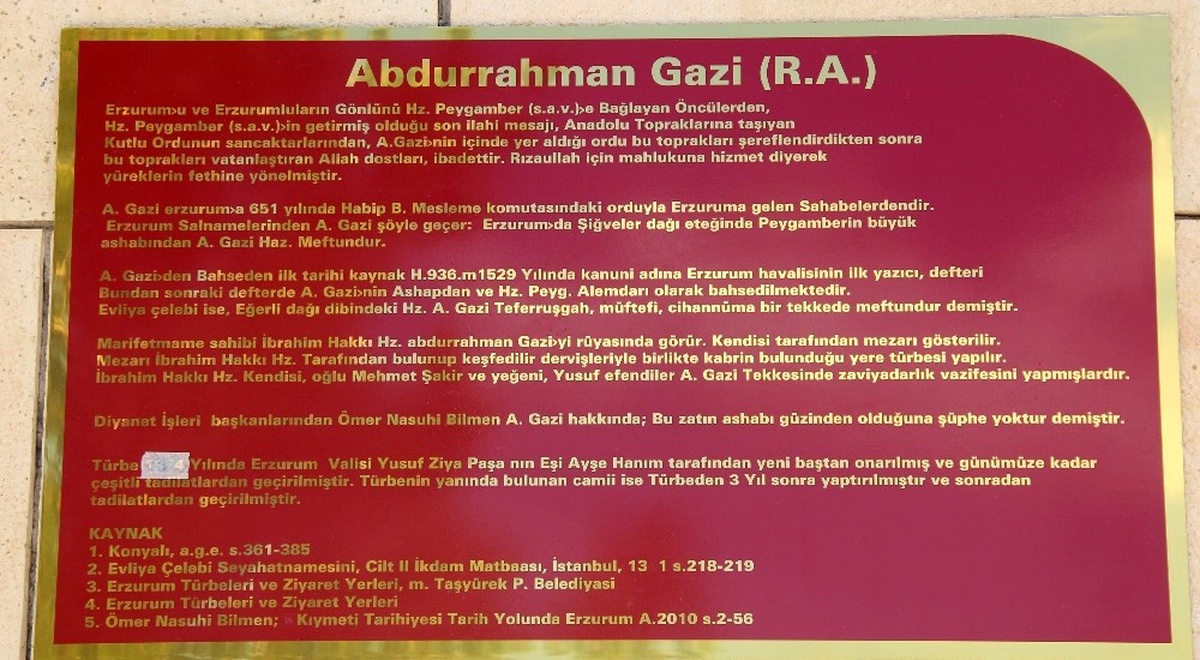 Abdurrahman Gazi Türbesi\'ne Ziyaretçi Akını