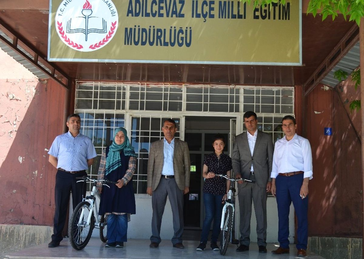 Adilcevaz\'da Teog Birincileri Ödüllendirildi