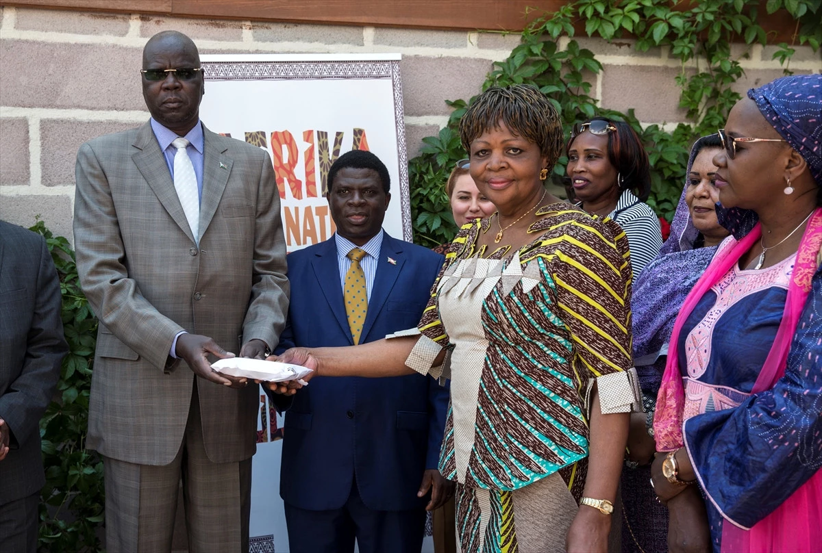 Afrika Büyükelçileri Eşleri Derneğinden Güney Sudan\'a Yardım