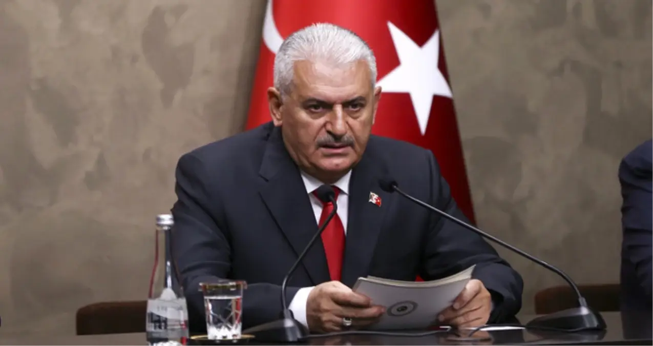 Başbakan Helikopterin Düşmesi Sonucu Şehit Olan Askerler İçin Mesaj Yayınladı