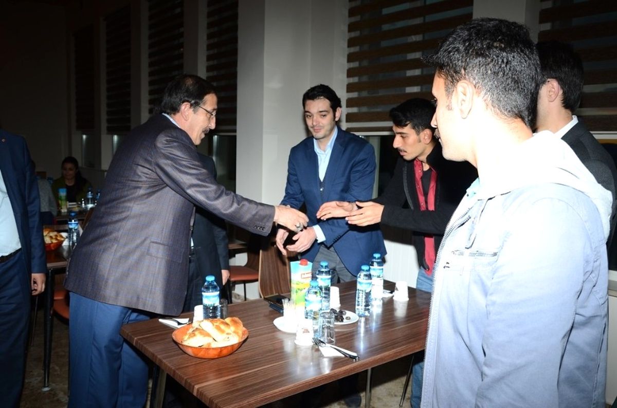 Başkan Bulutlar, Personeli ile İftarda Buluştu
