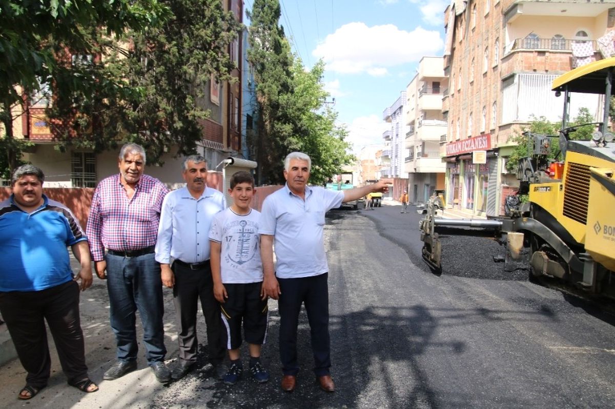 Büyükşehir Eyyübiye\'de Yolları Güçlendiriyor