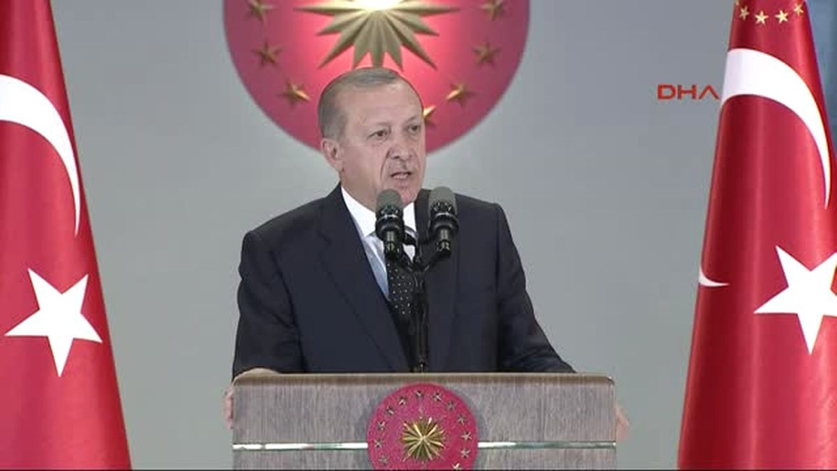 Cumhurbaşkanı Erdoğan, Şehit Tümgeneral  Aydoğan Aydın\'ın Yazdığı Şiiri Okudu (1)