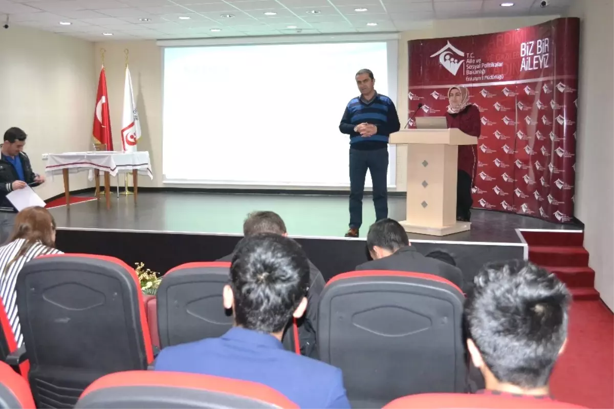 Devlet Korumasındaki Gençlere "İş Hayatına Uyum" Semineri