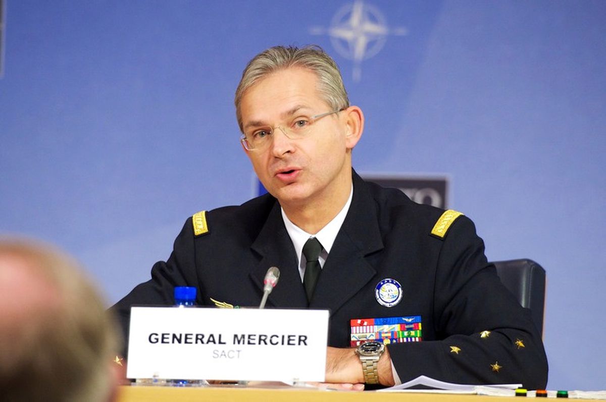 NATO Komutanı Mercier Mısır\'da